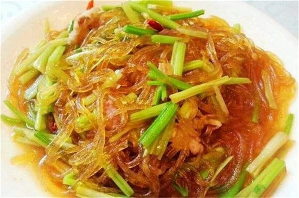 芹菜炒粉条